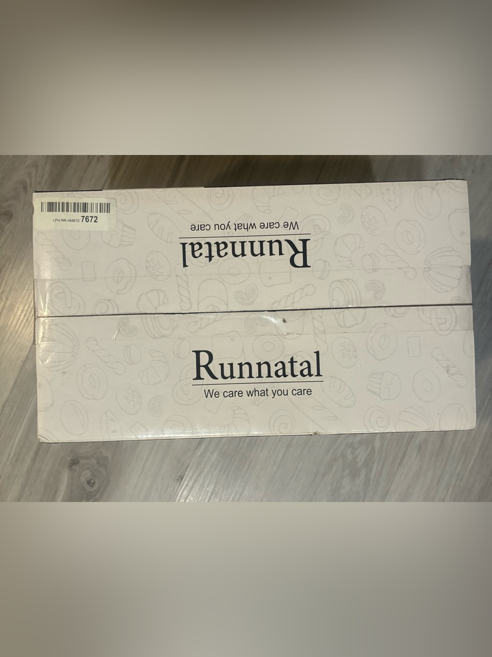 New Runnatal Branded Box - White with Black Logo‎ - Picture 2 of 3